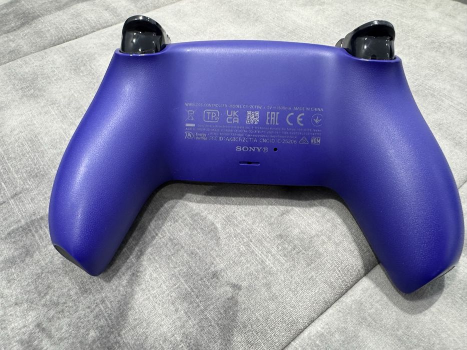 Безжичен контролер DualSense - Galactic Purple