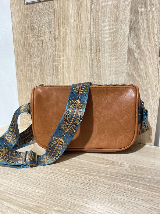 Продам сумочки женские