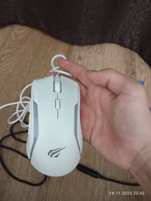 Продам наушники и 2мышки