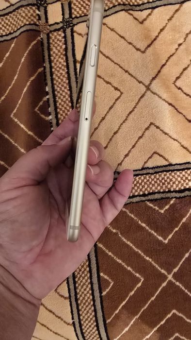 Айфон 6 s серый на запчасти.