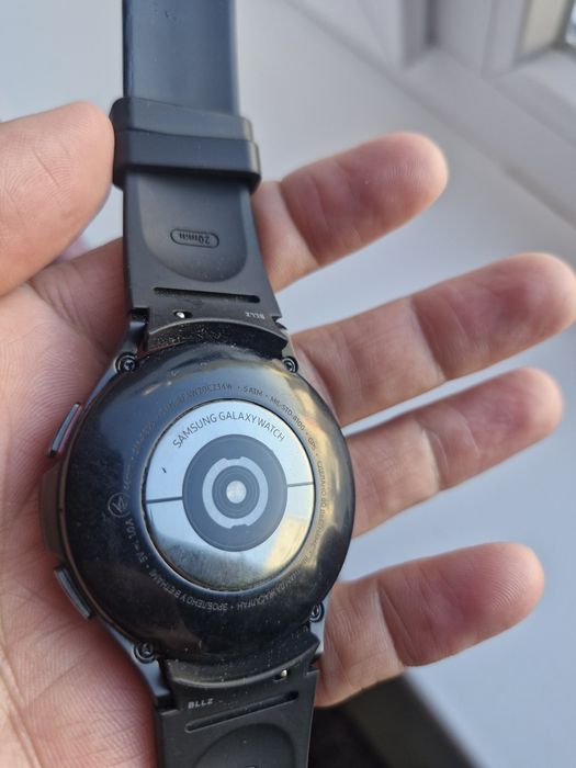 Самсугг смарт часы / Samsung watch 4