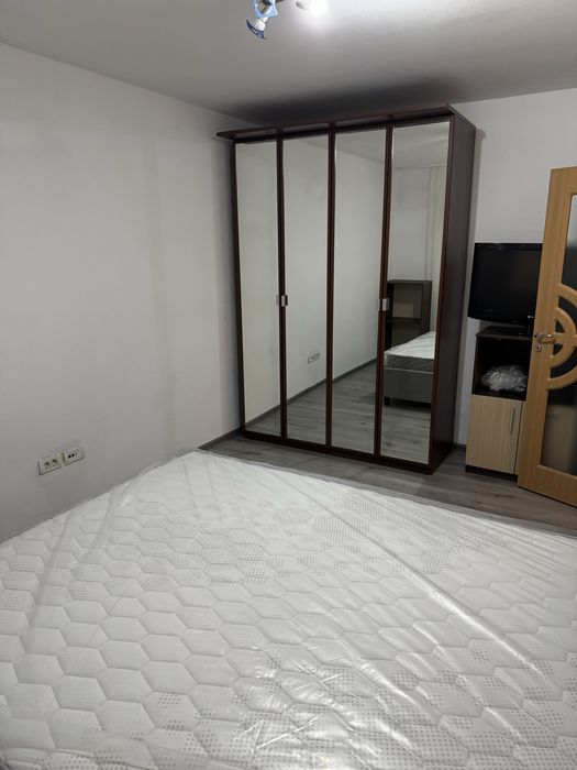 Apartament de inchiriat in vlaicu!