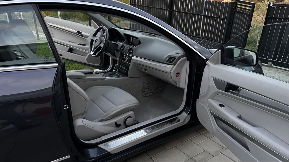 Mercedes E class Coupe C207