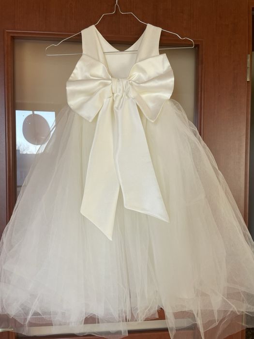 Шаферски рокли за деца