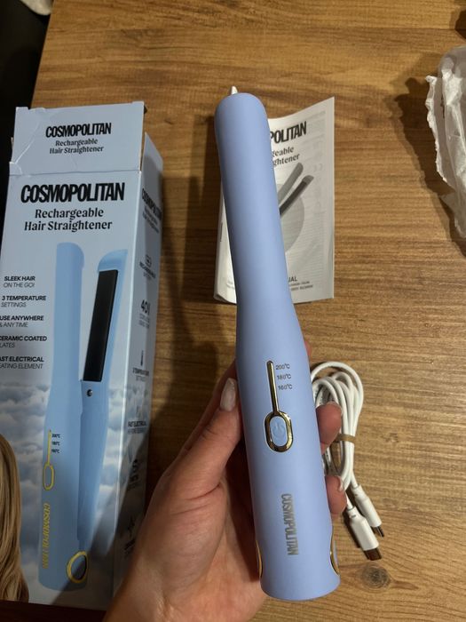 Безжична преса за коса