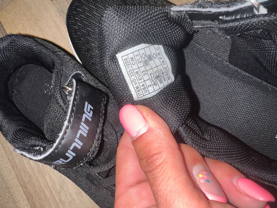 детски маратонки  не различими от нови