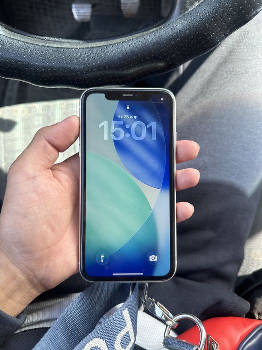 iPhone 11 75 ёмкость 64 гб без минус