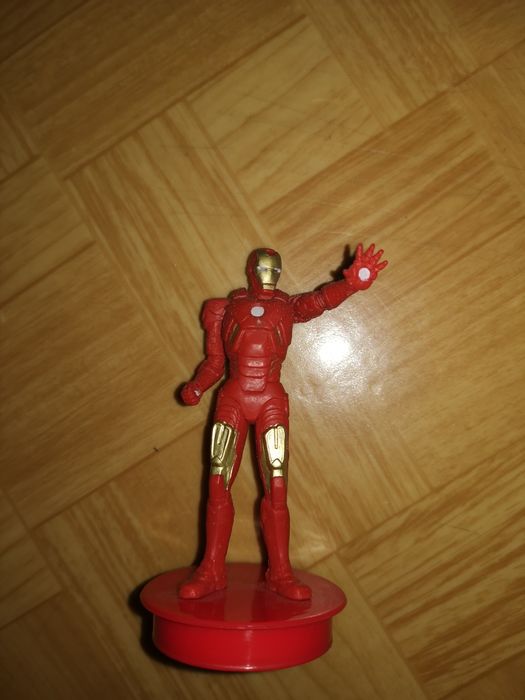 Малка фигура Iron Man