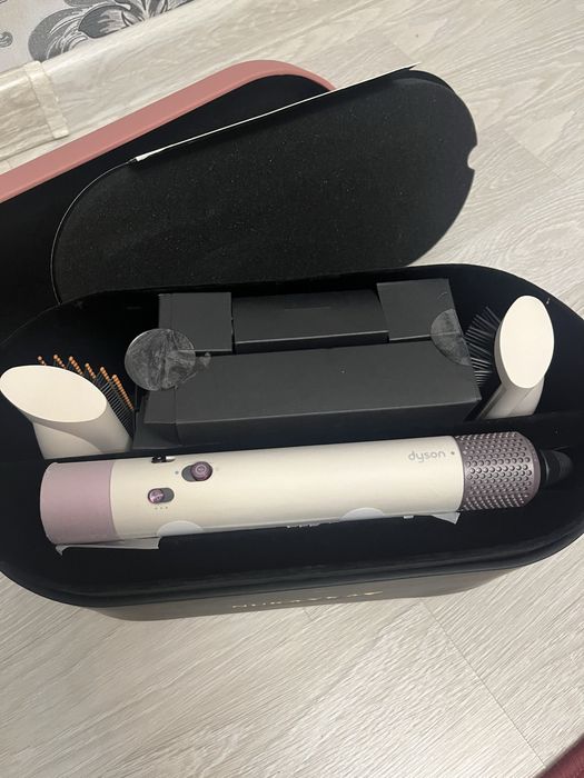 Новый Дайсон  Dyson Airwrap multi-styler
