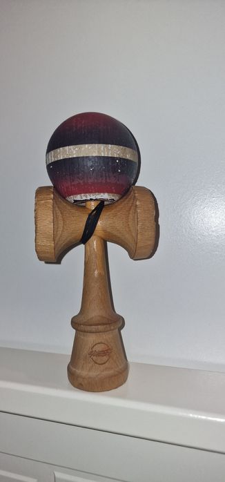 broken shape horizon fade