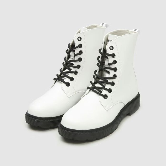 Ботинки TOREAD новые