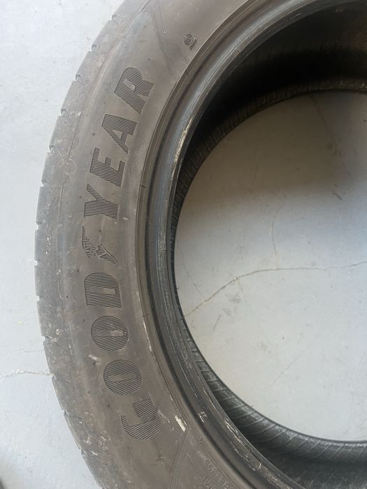 Anvelope vara 285/45r20