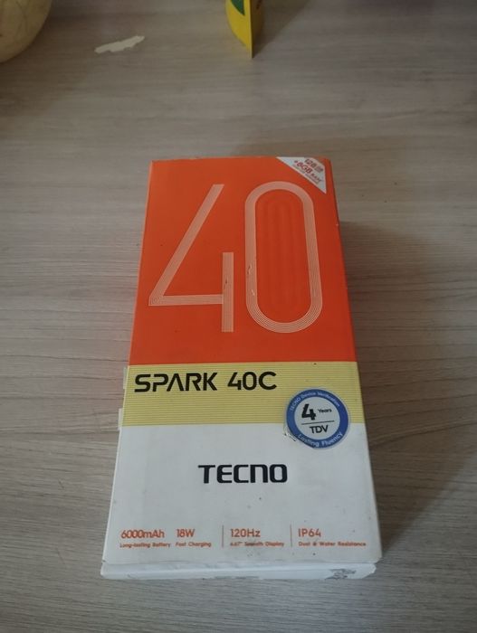 Срочно продам телефон