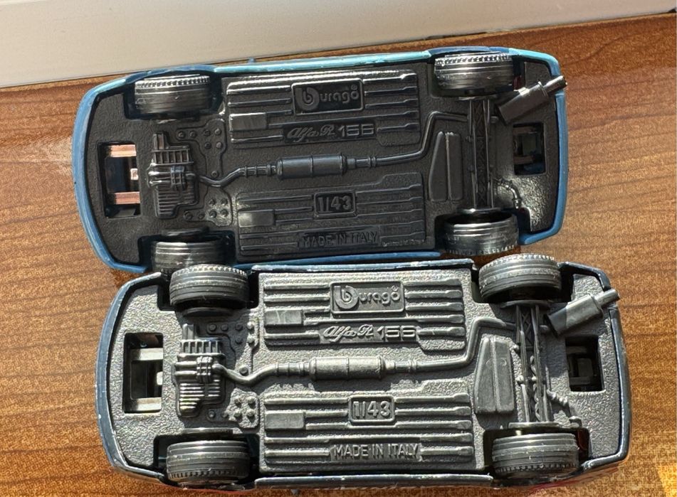 Machete auto 1/43 Burago