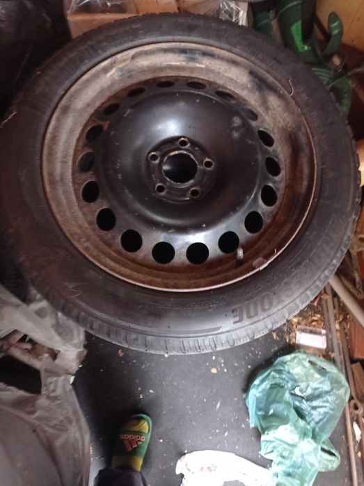 roti anvelope Brigestone Blizark MS 215 55 17R  dot 3521