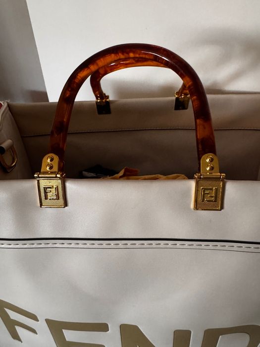 Fendi Sunshine Tote bag