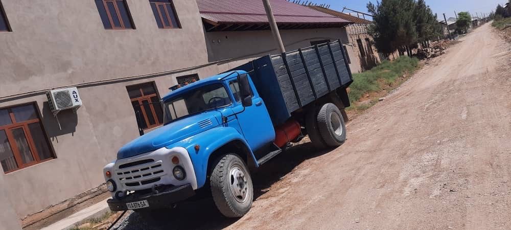 Zil130 bortavoy sirochna sotiladi