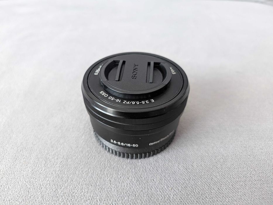 Obiectiv Sony E PZ 16-50mm F3.5-5.6 OSS