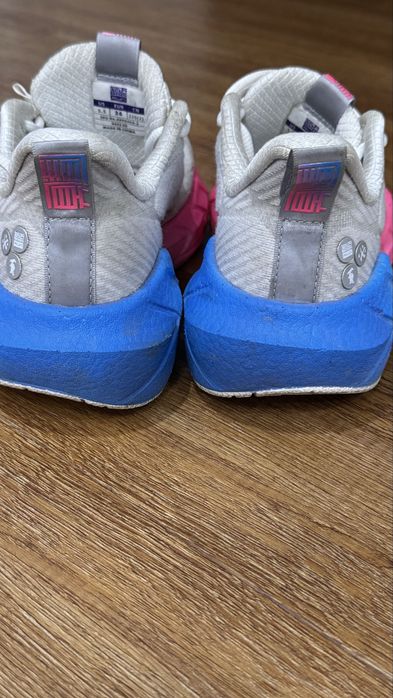 Продам беговые кроссовки BMAI Pace 5 , размер 36