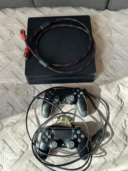 Игровая консоль Sony Play Station 4