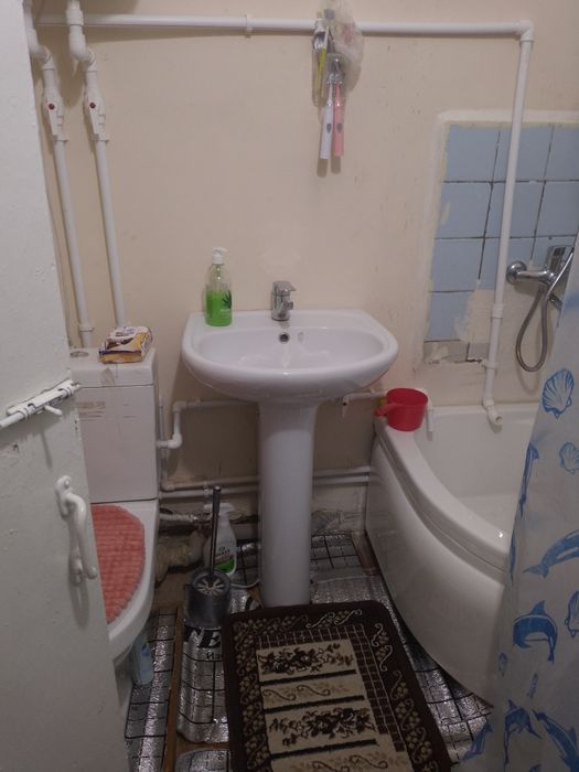 Квартира сотилади