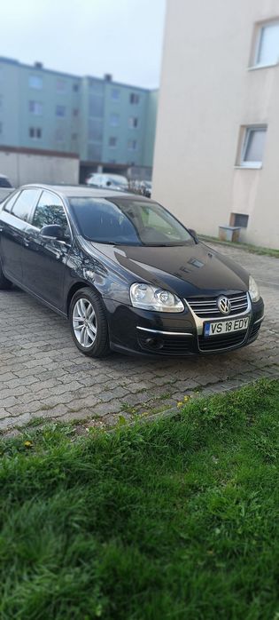 Vând Volkswagen Jetta