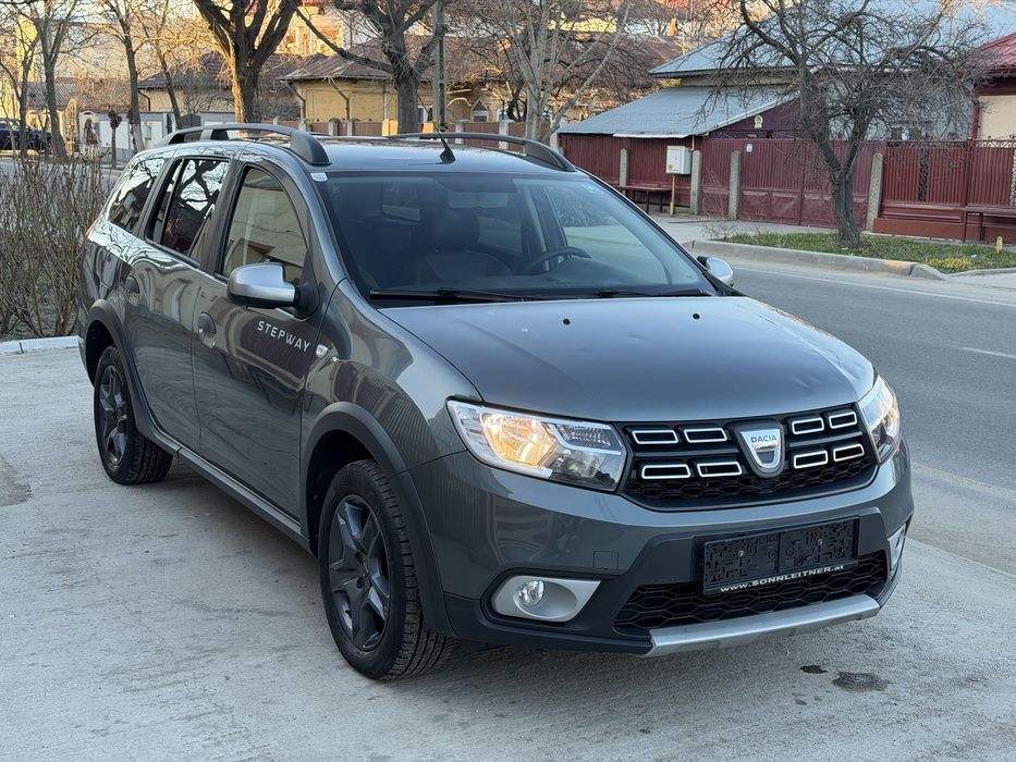 Logan MCV Stepway 2017 74.000KM