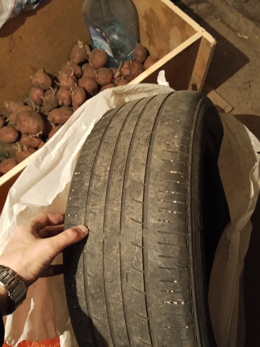 Покрышки комплект