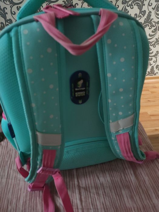 Продам школьный рюкзак