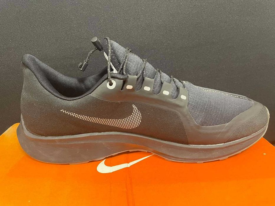 Нови маратонки Nike Air Zoom Pegasus 35 Shield номер 42 номер