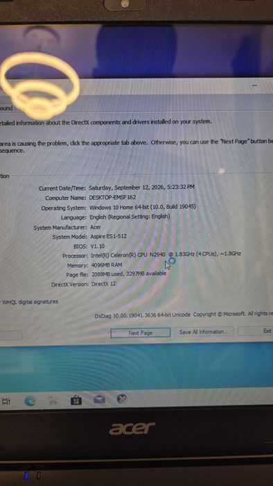 Laptop Acer Aspire cu tastatura defectă