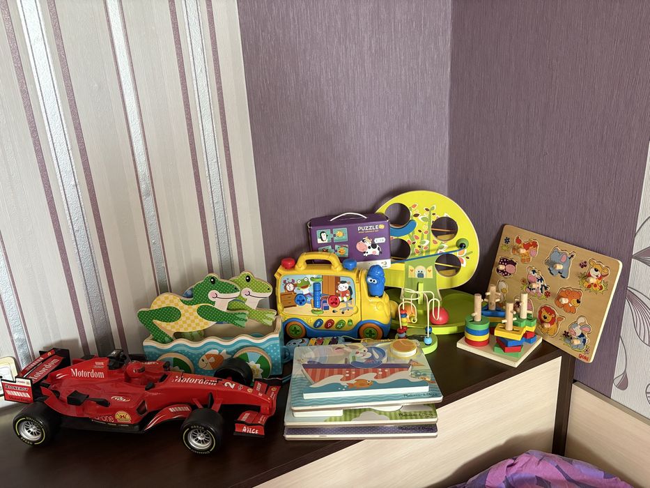 Разпродажба на детски играчки