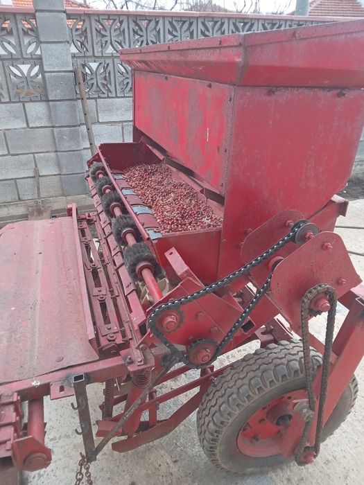 Машина за лук и чесън