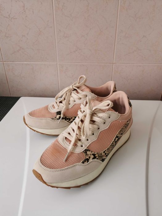 Дамски сникърси Anna Field