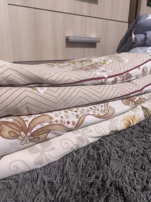 Постельное белье, простыни на резинке