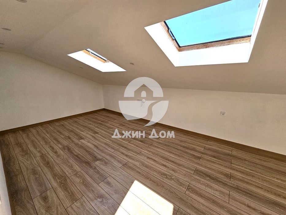 Продава се Къща в с. Полски извор, Област Бургас - 195 кв.м за 1100 €/кв.м - Снимка #12