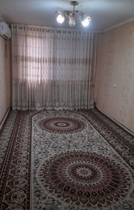 Tojmahal tomonda 3 xonali uy sotiladi