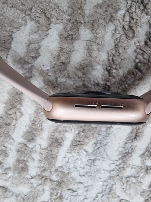 Продам Apple Watch оригинал