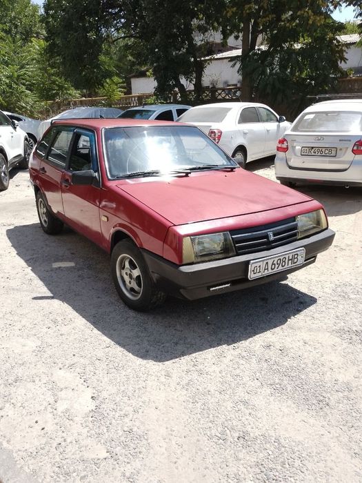 Продаётся Лада 2109, На Бензин. Состояние хорошее.