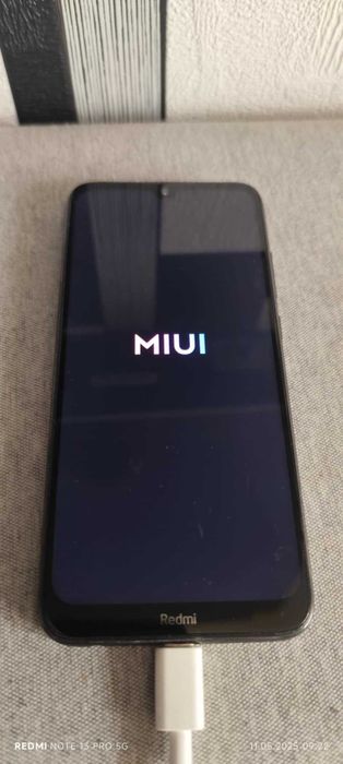 redmi note 8 ,64 gb,4gb ramT