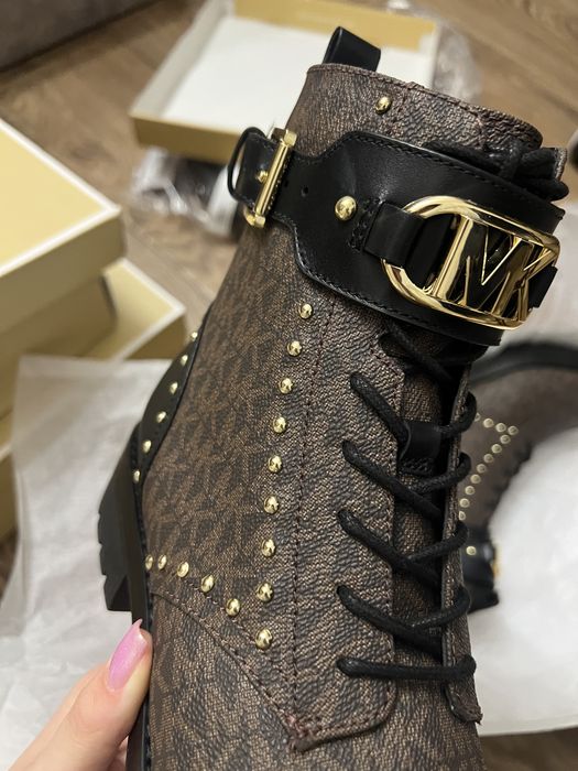 Сапоги Michael kors новые