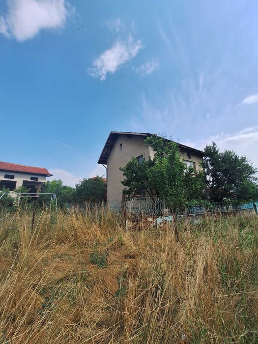 Продава се Къща в с. Долни Раковец, Област Перник - 81 кв.м за 1852 €/кв.м - Снимка #2