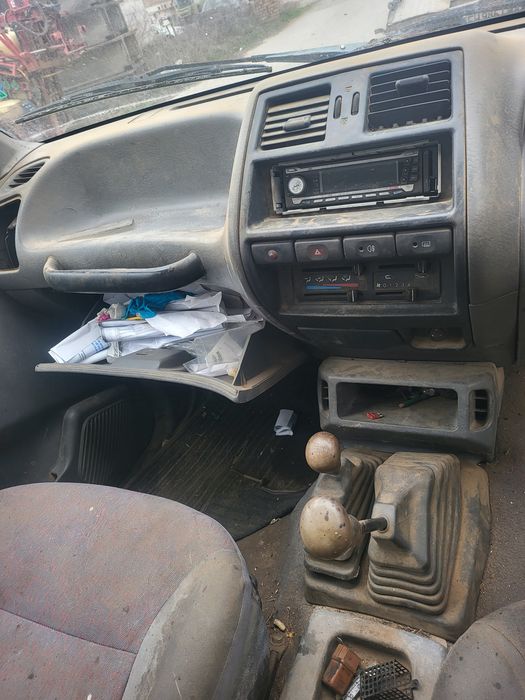 Нисан Терано 2.7Д  НА ЧАСТИ