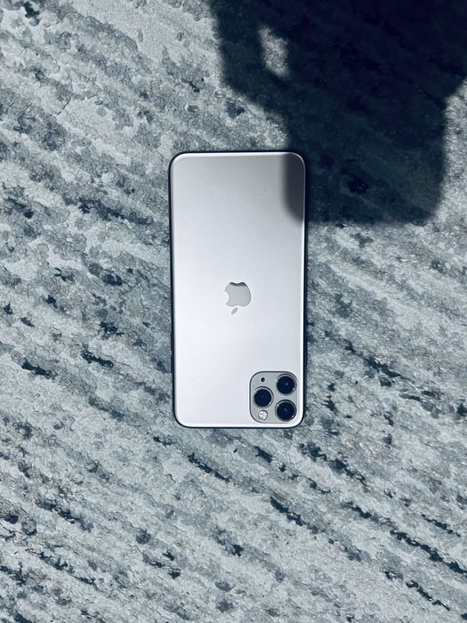 iPhone 11 pro max 256gb