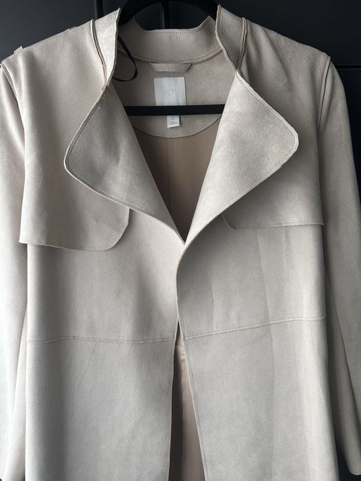 Дамско Тренчкот бежово