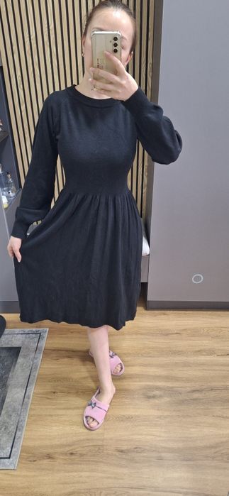 Продам платья размер на XS, S