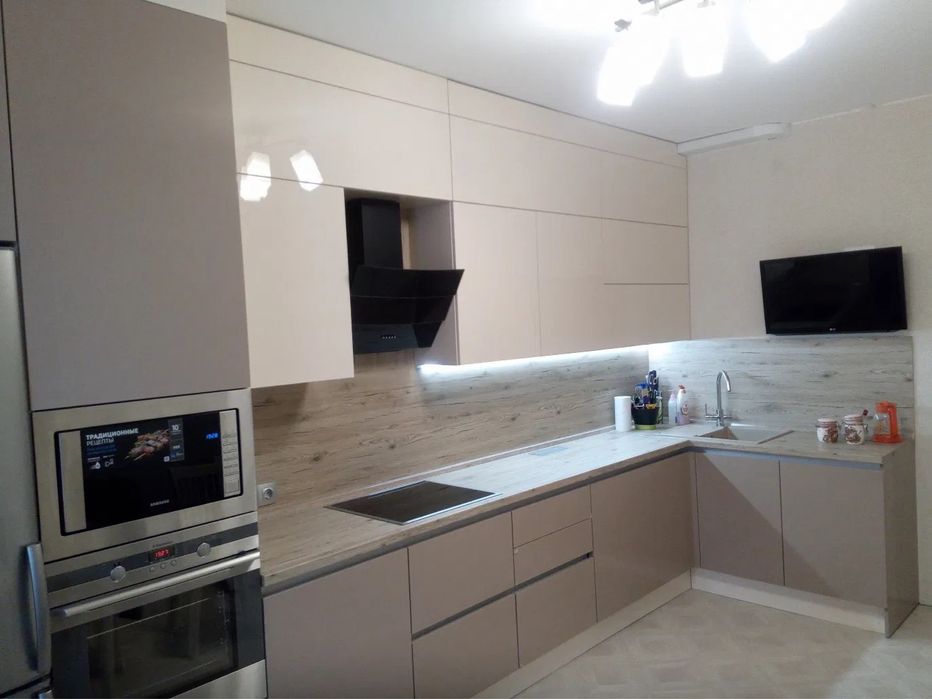 Изготовим мебель на заказ Шкафы кухни гардеробы комоды