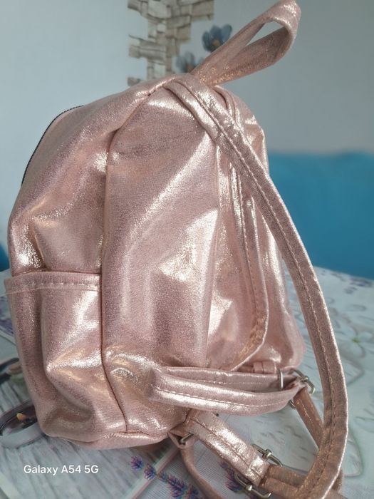 Раници от 10 до 20лв