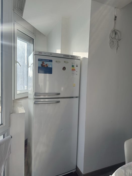 Продам холодильник Bosch срочно