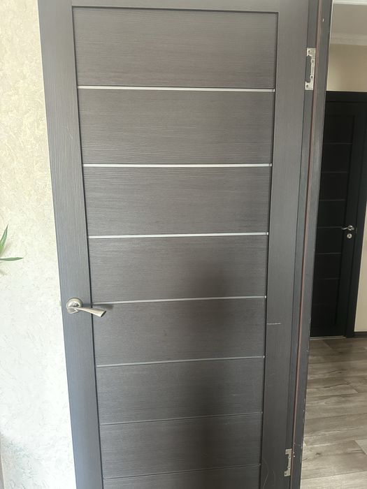 Продам межкомнатные двери